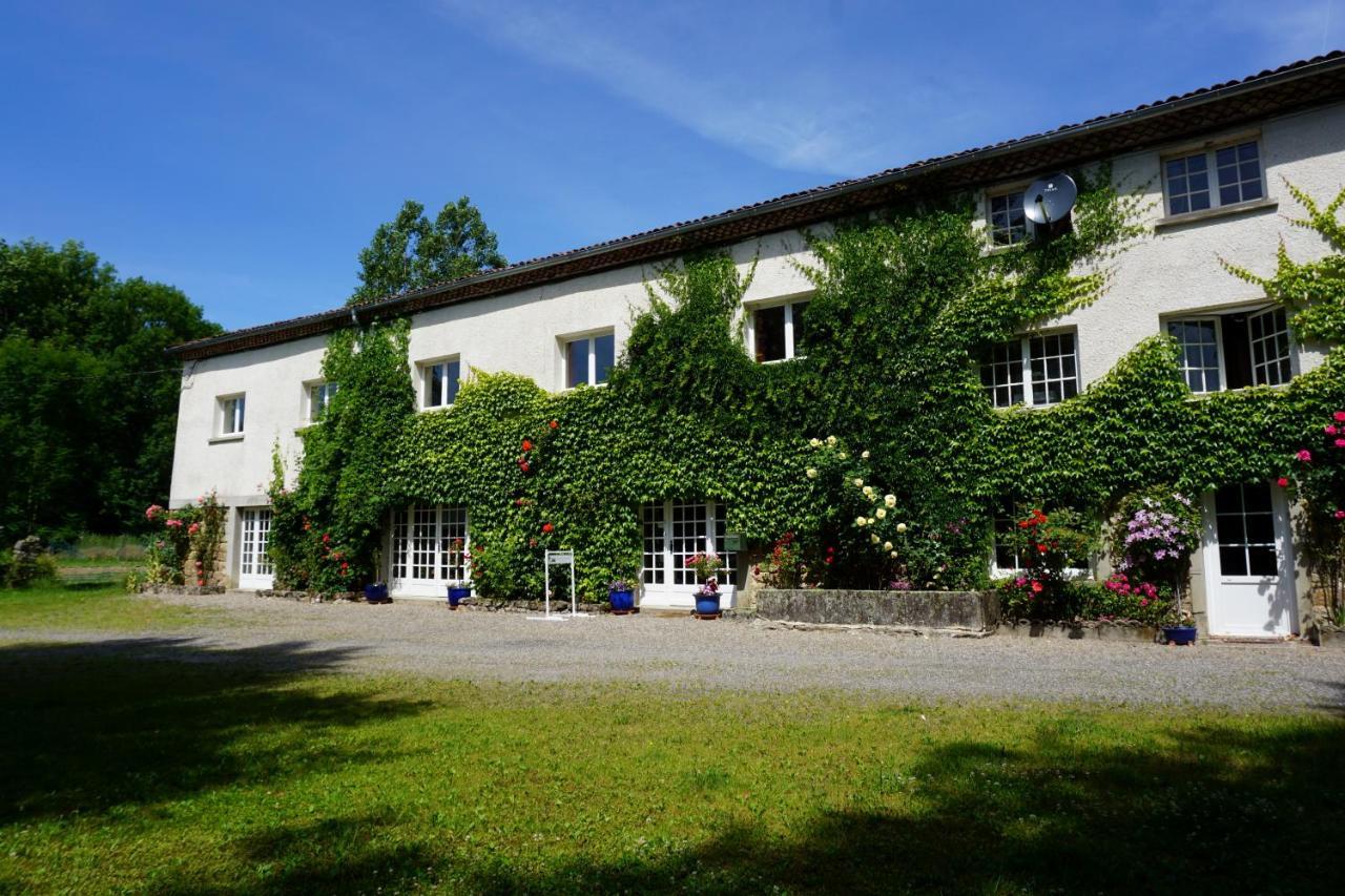 Les Neuf Bouleaux Bed & Breakfast Job Exterior foto